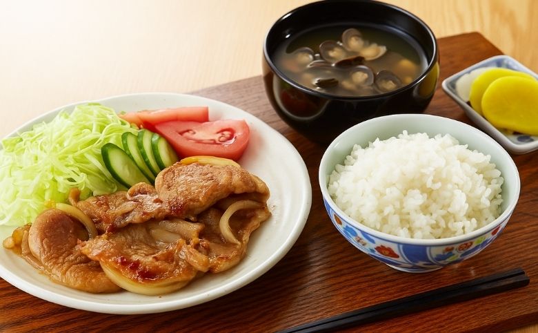 しじみ汁に合うおかずの豚の生姜焼き