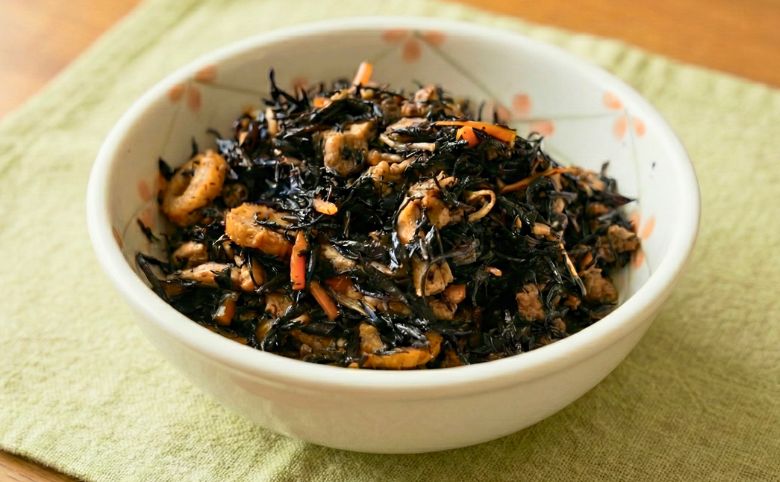 しじみとひじきの煮物