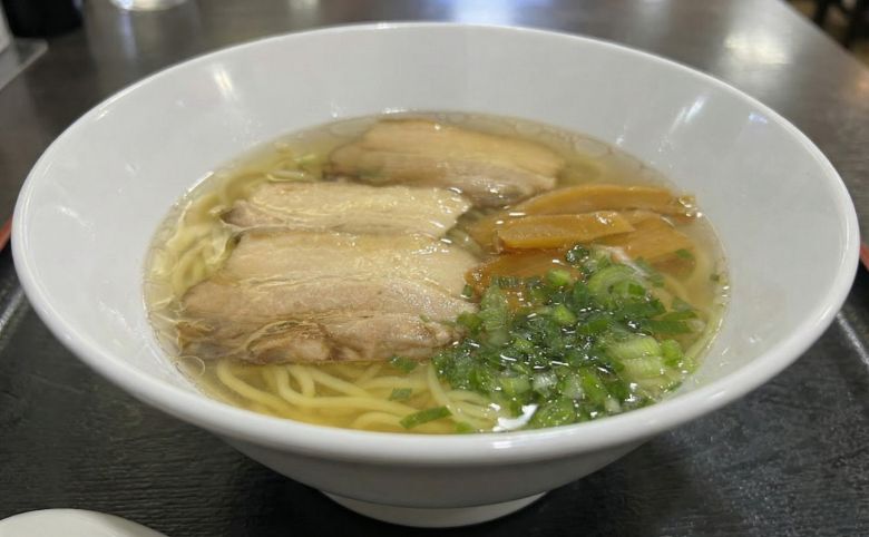 JAL PLAZA 出雲空港 ゲートショップのしじみラーメン