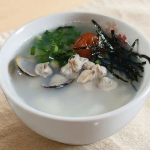 【しじみ茶漬けレシピ】梅干しアレンジでさっぱり！受験生の夜食や二日酔いに